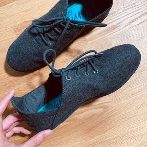 BLOWFISH Gray Loafer Flats